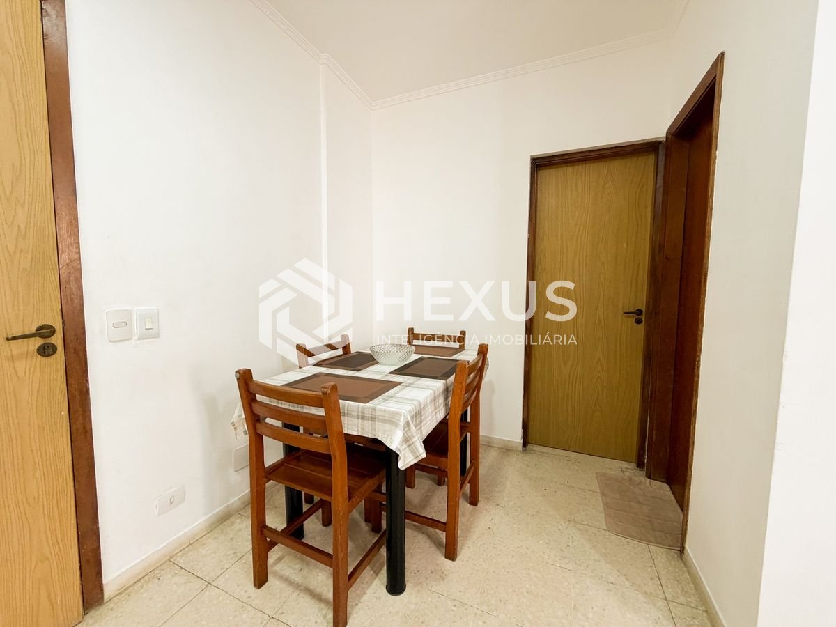 Foto 4 de Apartamento com varanda na região da Vila Julia na Enseada, Guarujá