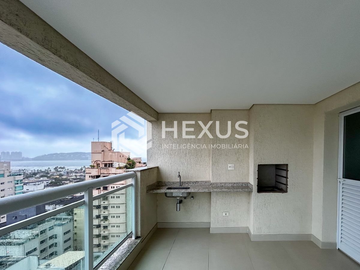 Foto 5 de Apartamento com varanda vista mar e lazer a 300m da praia na região da Brunella na Enseada, Guarujá