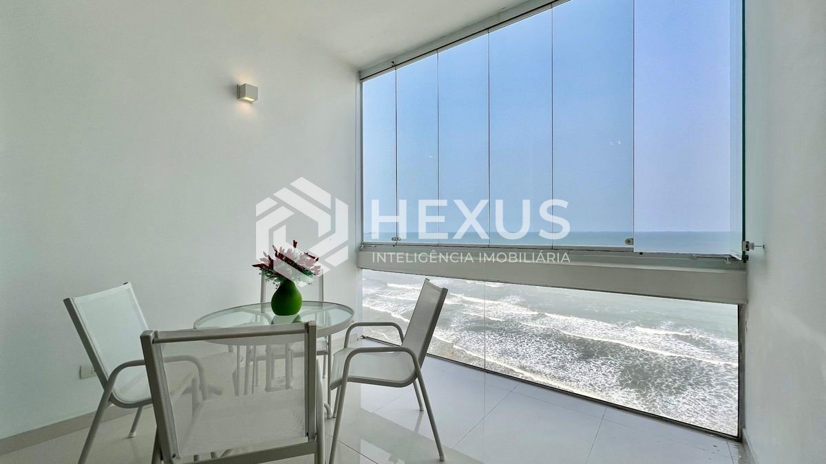 Apartamento em Pitangueiras — foto 2