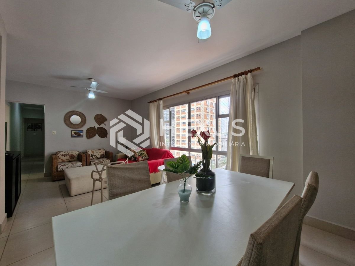 Foto 5 de Apartamento com varanda e lazer nas Pitangueiras, Guarujá
