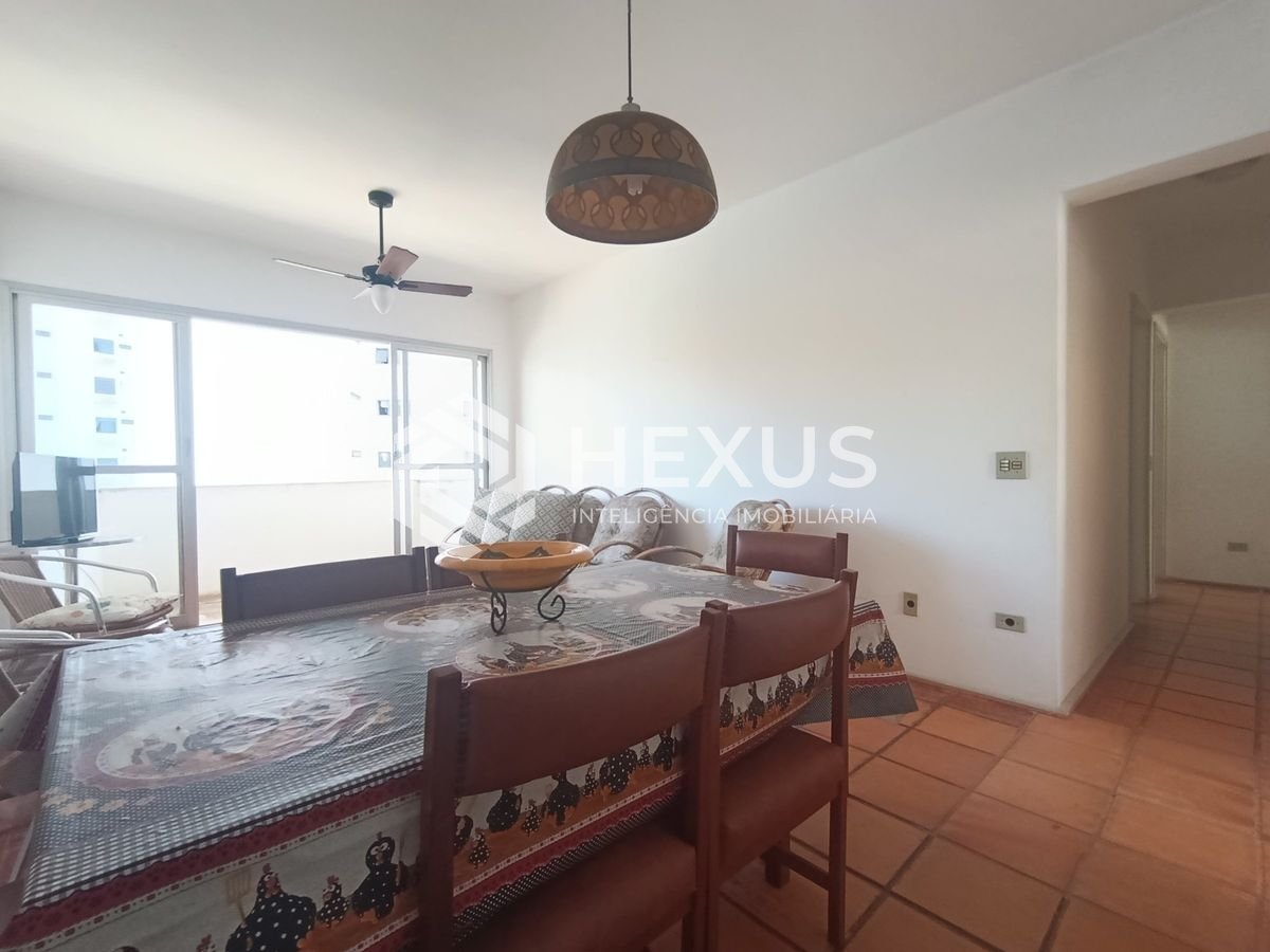 Foto 5 de Apartamento com varanda e lazer a 300m da praia na região do Tortugas na Enseada, Guarujá