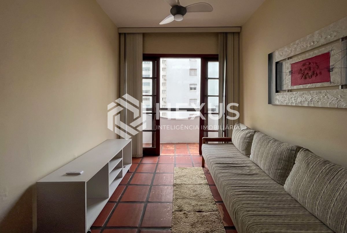 Foto 3 de Apartamento a 1 quadra da praia na região da Barra Funda nas Pitangueiras, Guarujá