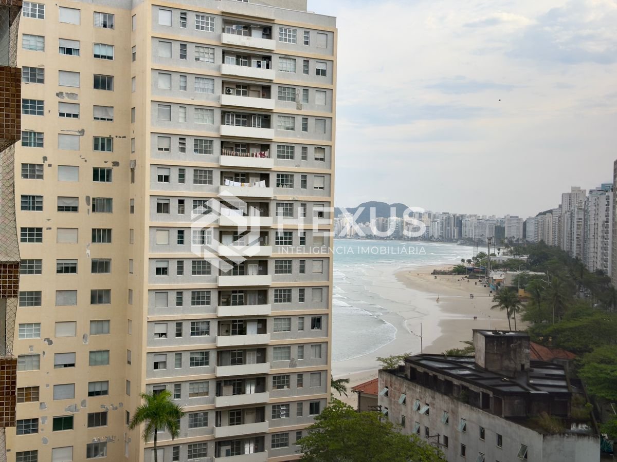 Foto 4 de Apartamento beira mar com varanda vista mar e lazer nas Pitangueiras, Guarujá