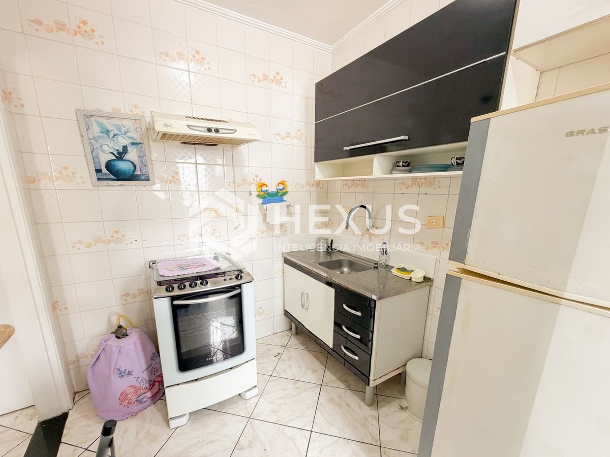 Foto 4 de Apartamento a 500m da praia na região do Jardim São Miguel na Enseada, Guarujá