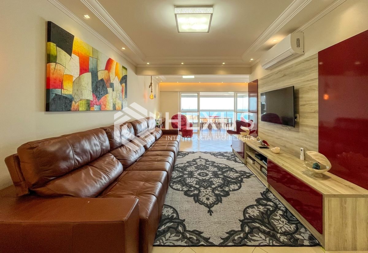 Foto 4 de Apartamento reformado frente mar com varanda gourmet vista mar e lazer nas Pitangueiras, Guarujá
