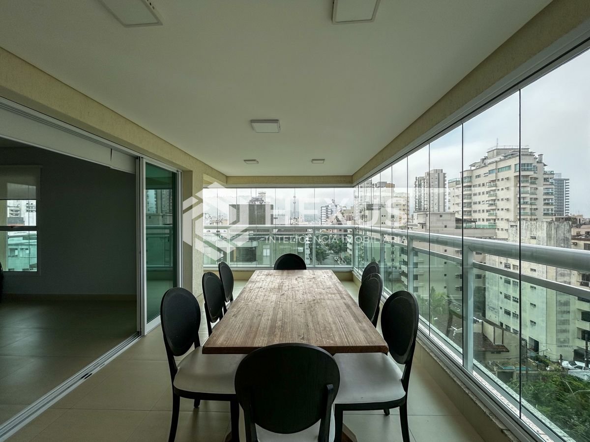 Apartamento na Enseada — foto 1