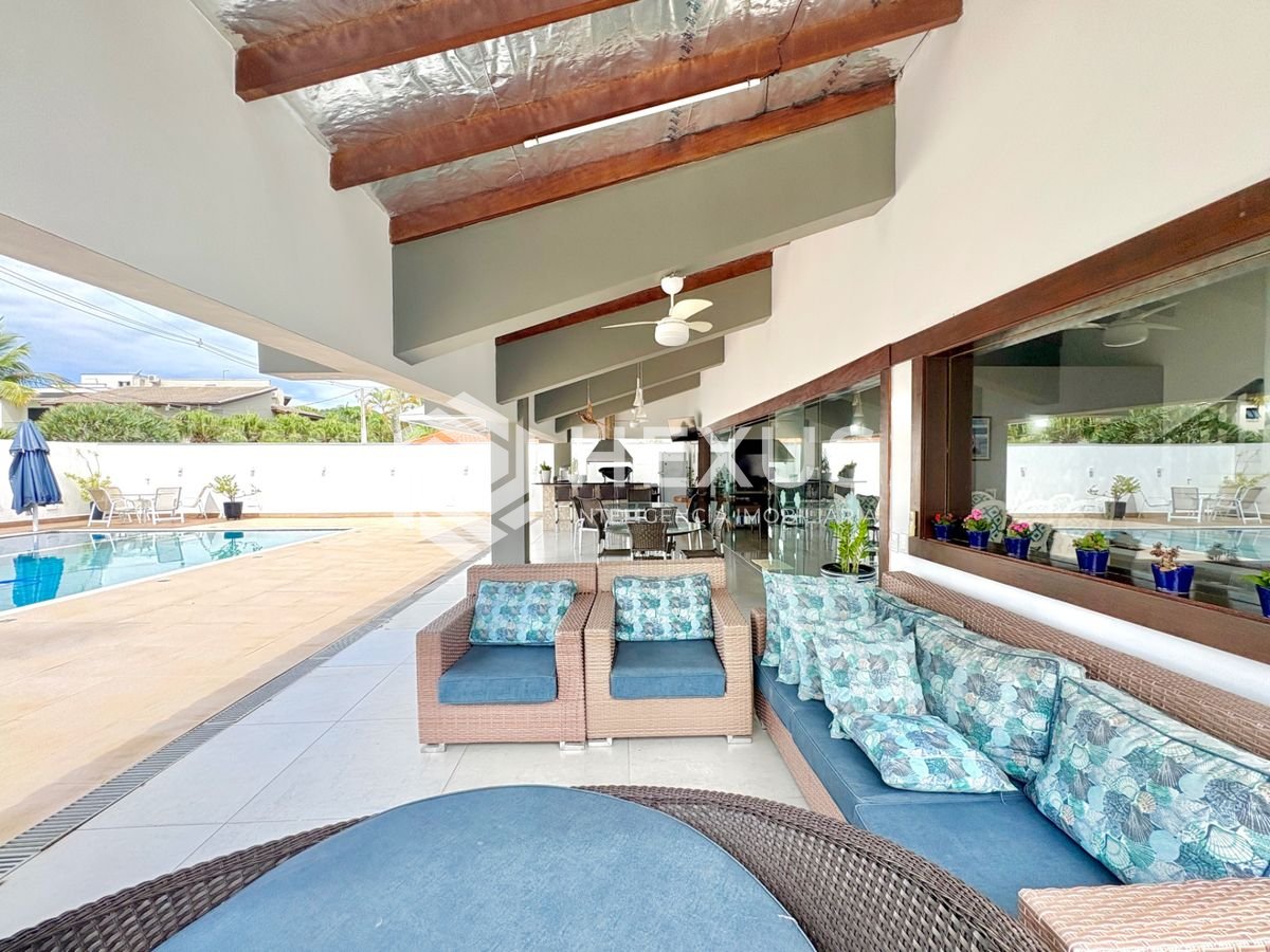 Foto 4 de Casa reformada com varanda piscina e área gourmet no Acapulco, Guarujá