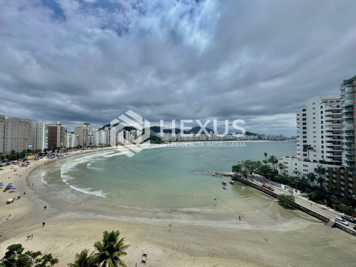 Apartamento reformado frente mar com varanda vista mar e lazer no Jardim Astúrias, Guarujá