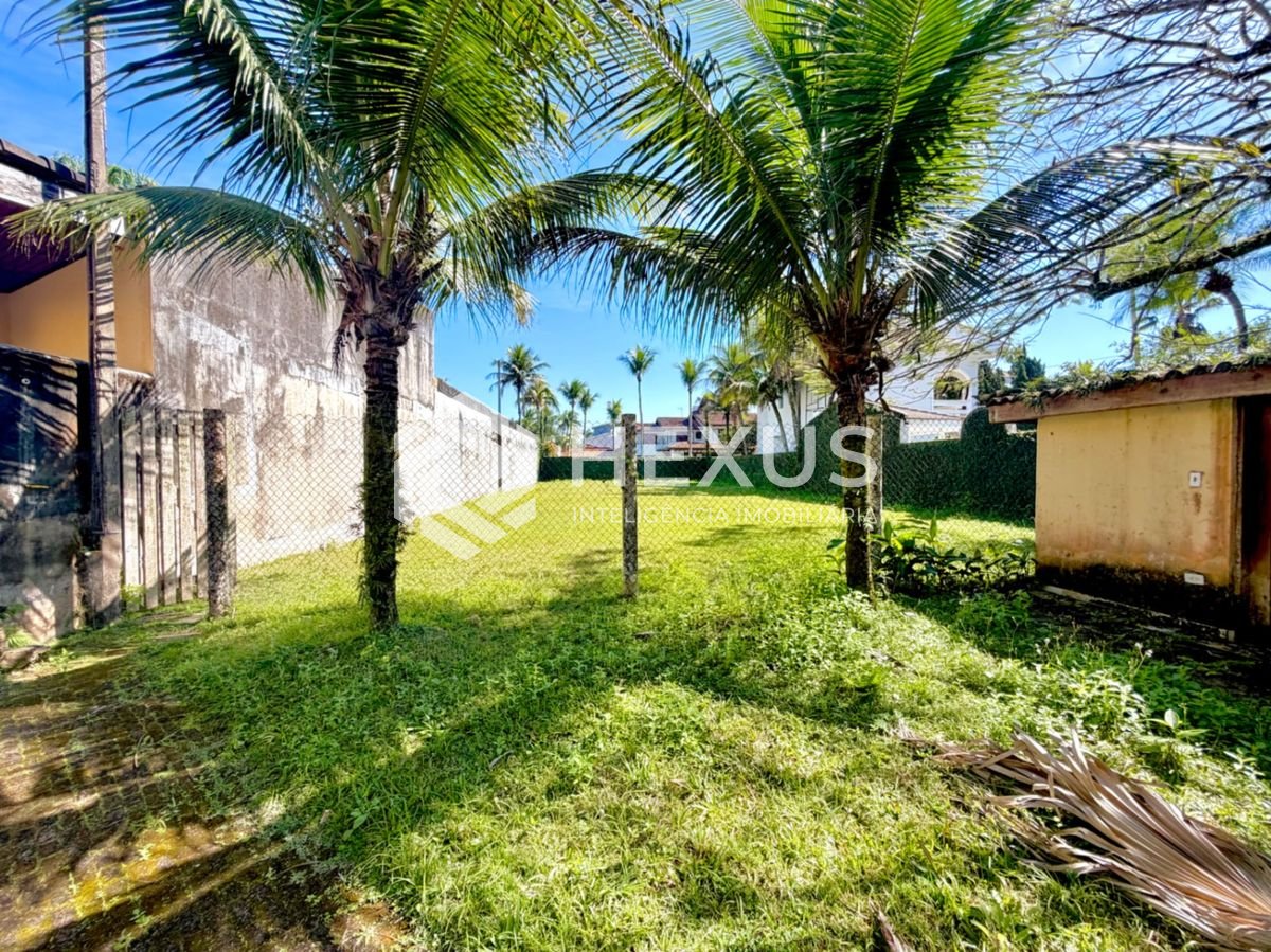 Foto 5 de Terreno de 682 m² frente para praça no Jardim Acapulco, Guarujá