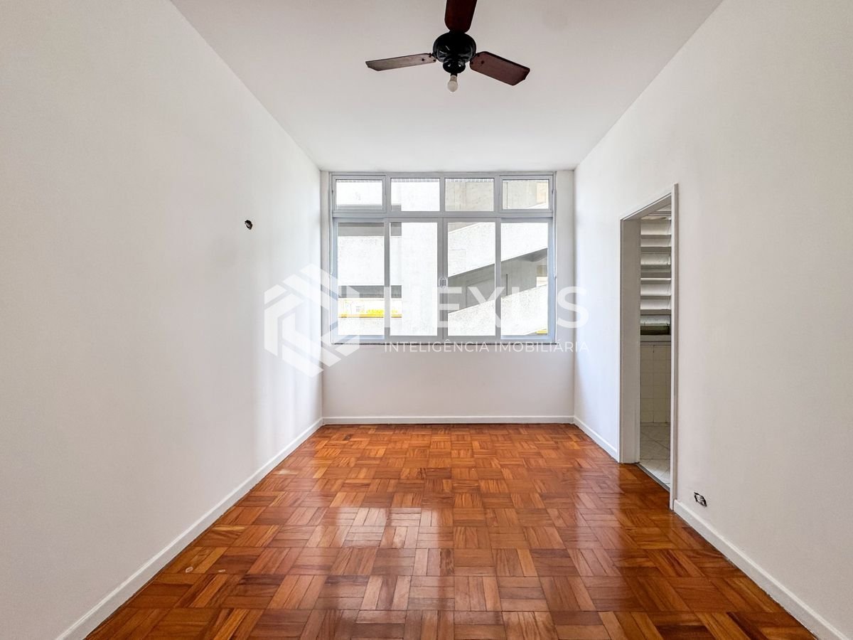 Foto 4 de Apartamento a 50m da praia nas Pitangueiras, Guarujá