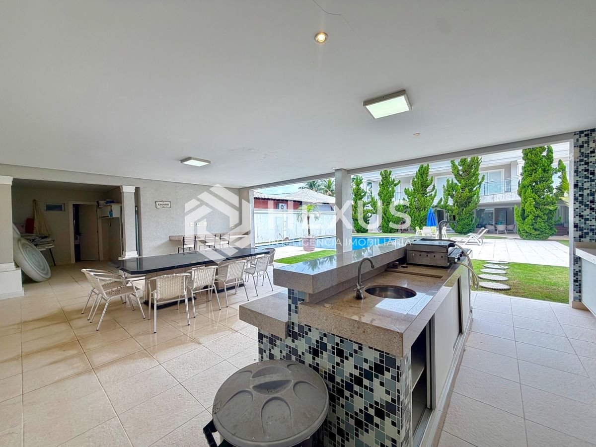 Foto 4 de Mansão de alto padrão reformada com varanda piscina e área gourmet no Acapulco, Guarujá