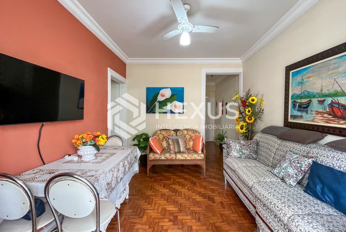 Foto 3 de Apartamento com varanda vista mar e lazer a 1 quadra da praia na região da Barra Funda nas Pitangueiras, Guarujá