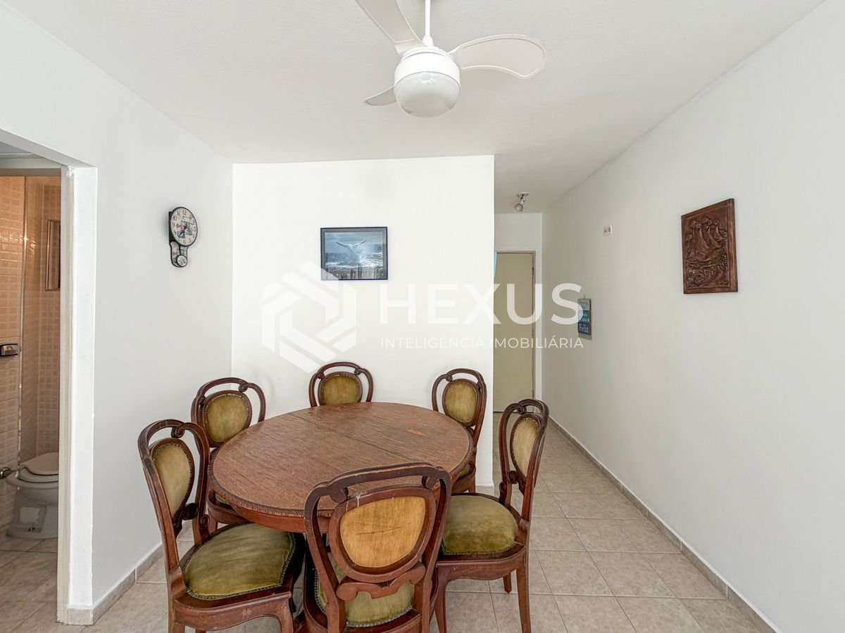 Foto 4 de Apartamento com varanda e lazer a 500m da praia na Enseada, Guarujá