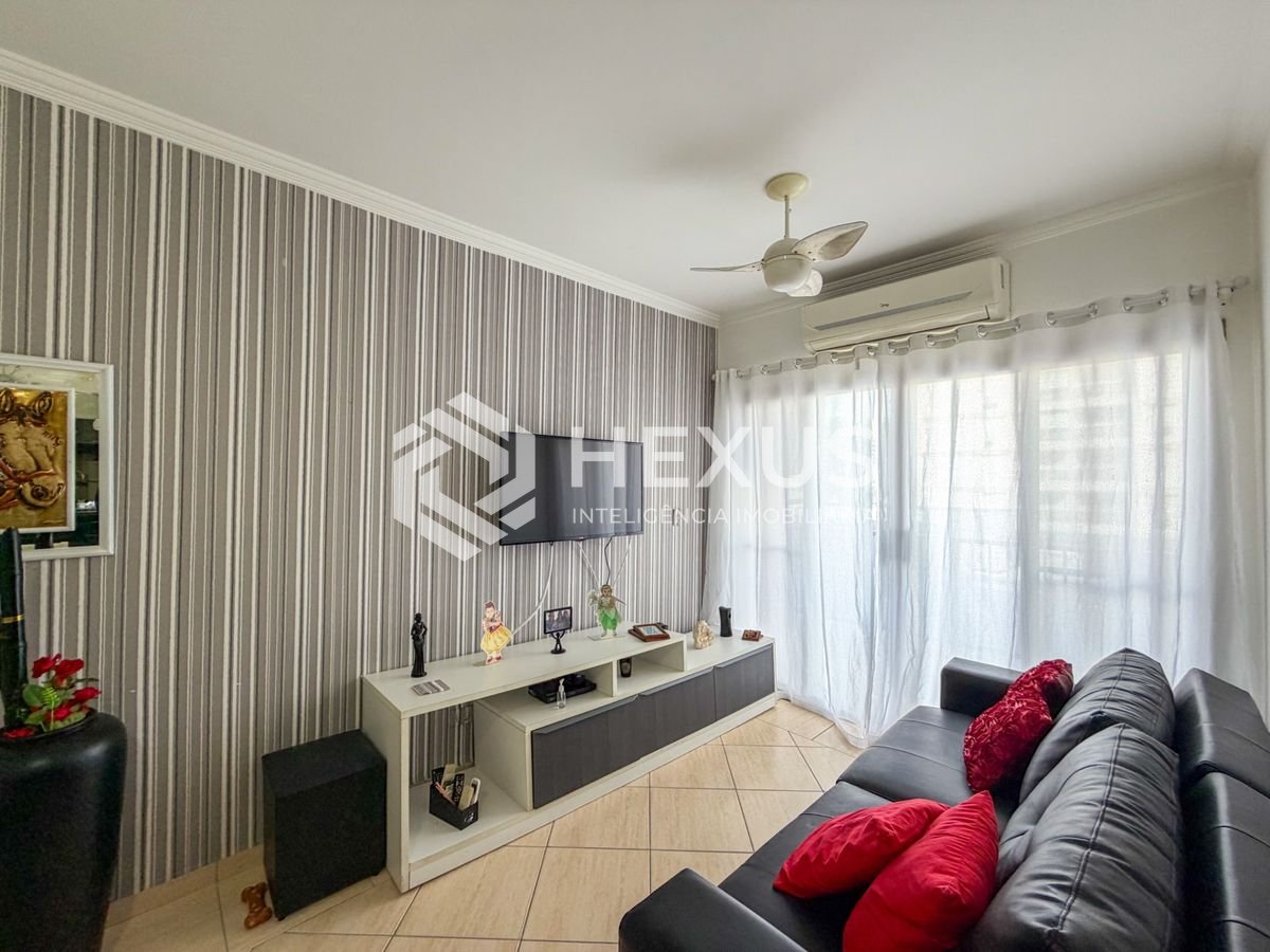 Foto 5 de Apartamento com varanda e lazer a 500m da praia na Região da Feira no Jardim Astúrias, Guarujá