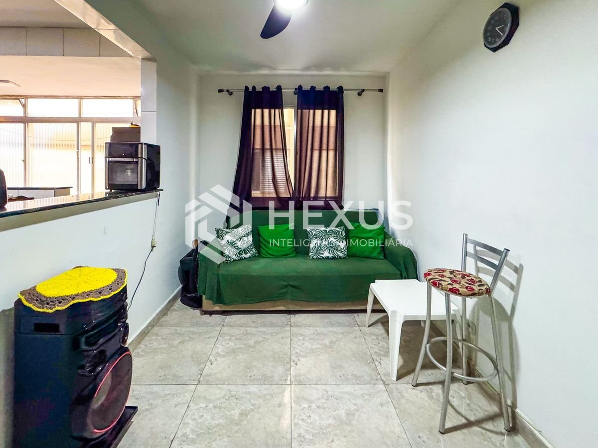 Foto 2 de Apartamento com varanda na  praia das  Astúrias a venda, Guarujá-SP
