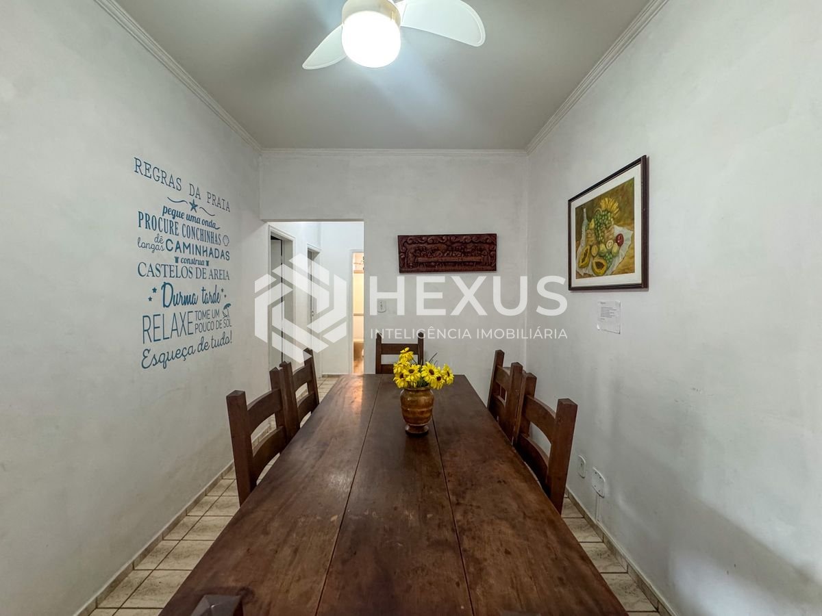 Foto 5 de Apartamento com varanda a 300m da praia no Tombo, Guarujá