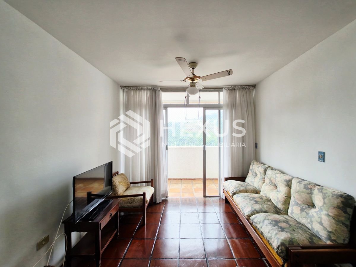 Foto 2 de Apartamento com varanda nas Pitangueiras, Guarujá