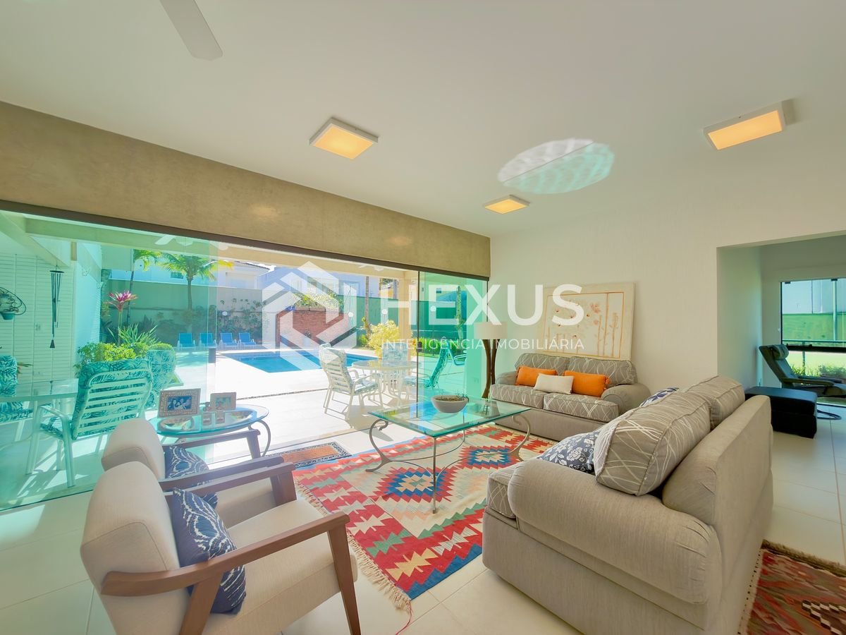 Foto 5 de Casa de alto padrão com piscina e área gourmet no Jardim Acapulco, Guarujá