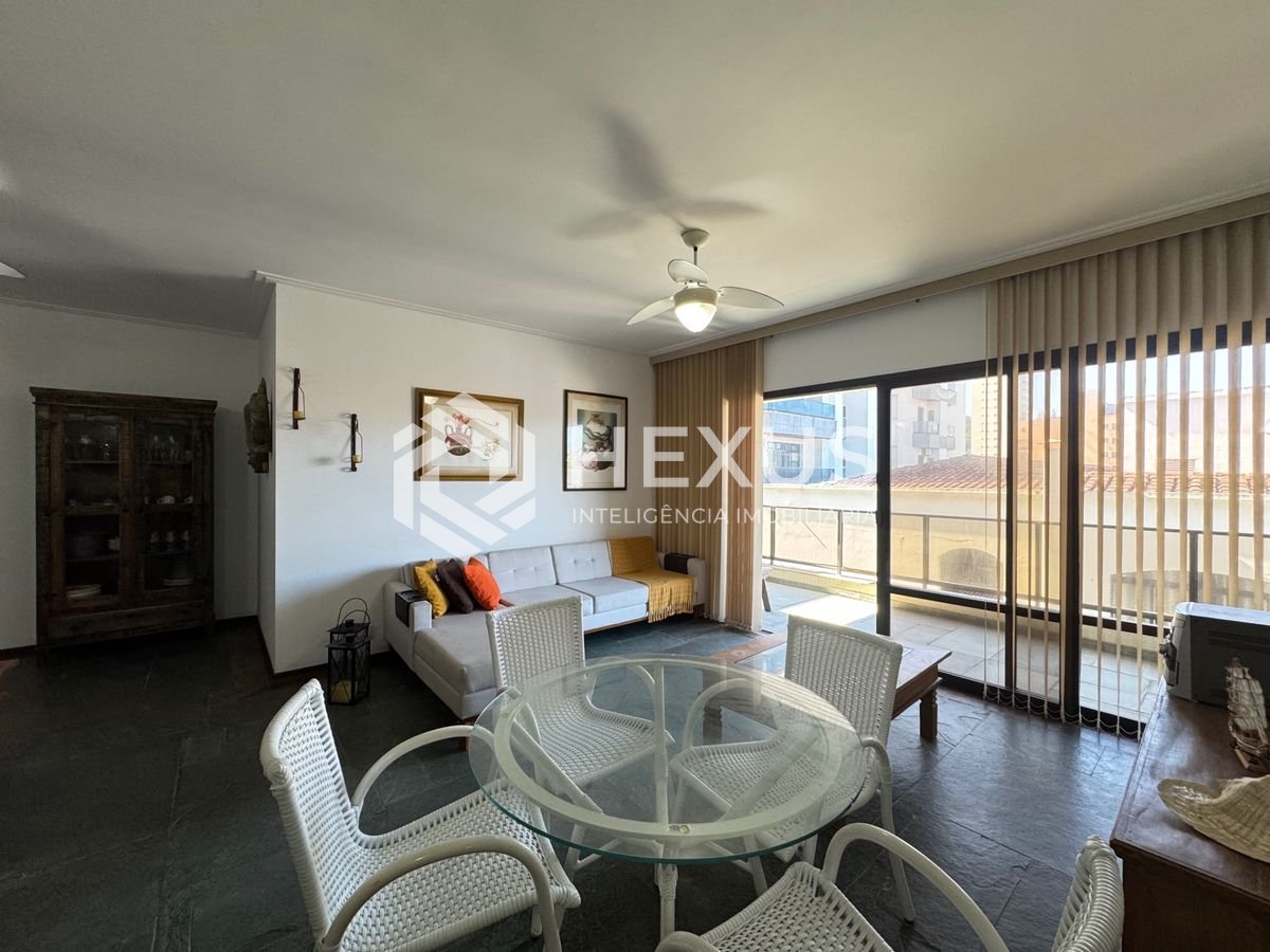 Foto 5 de Apartamento com varanda e lazer a 300m da praia na região do Tortugas na Enseada, Guarujá