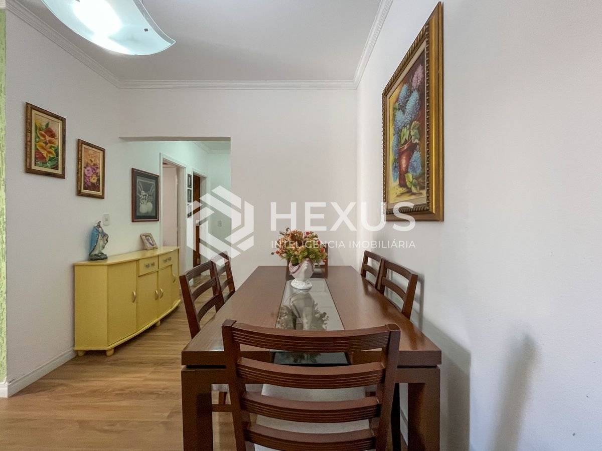 Foto 4 de Apartamento com varanda na região da Brunella na Enseada, Guarujá
