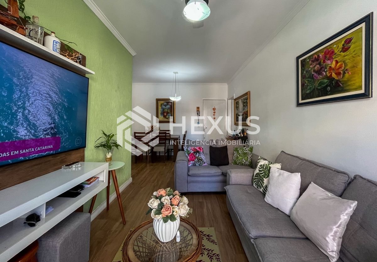 Foto 3 de Apartamento com varanda na região da Brunella na Enseada, Guarujá