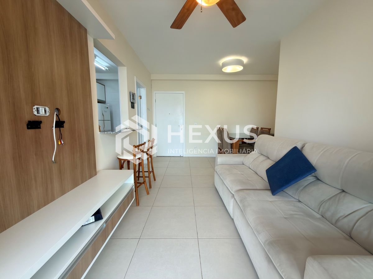 Foto 4 de Apartamento reformado com varanda gourmet vista mar nas Pitangueiras, Guarujá