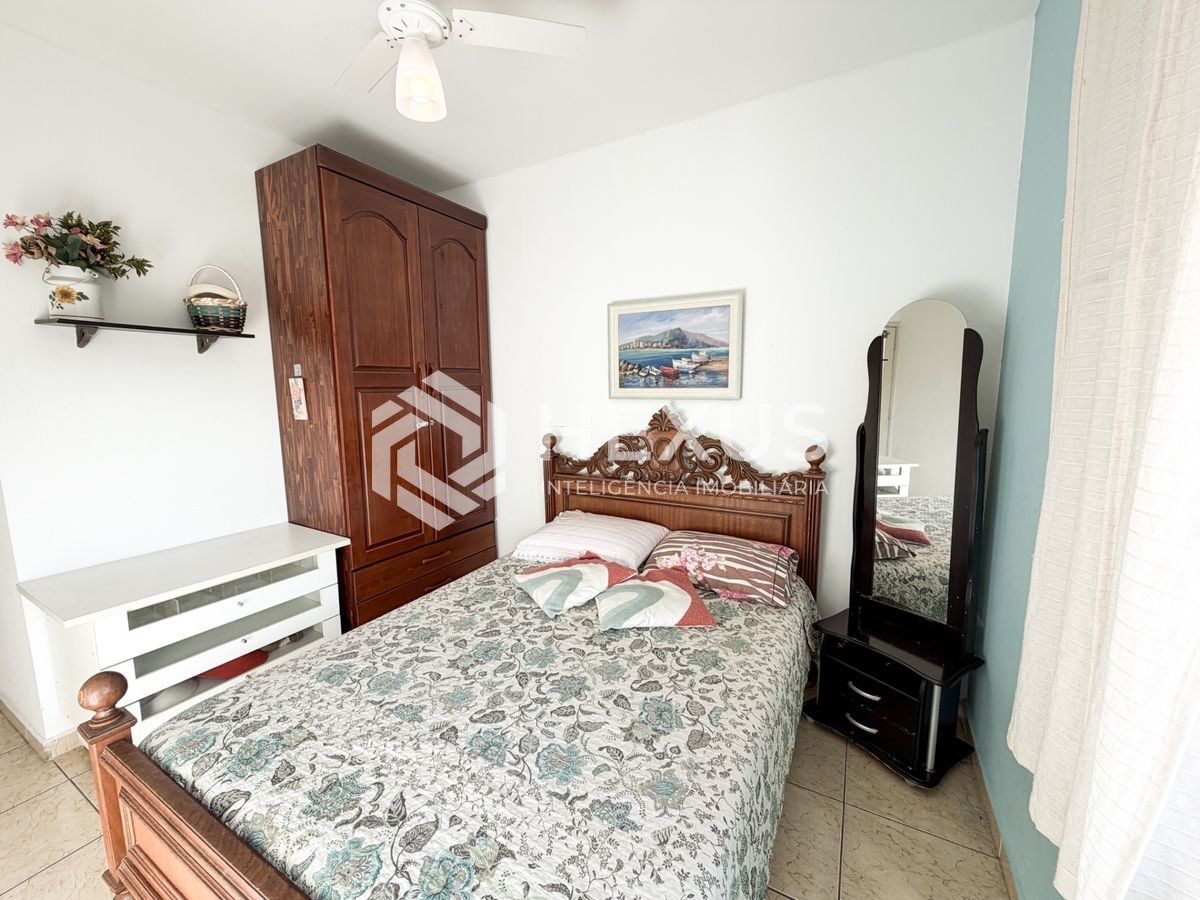 Foto 4 de Apartamento a 500m da praia na região da Vila Júlia na Enseada, Guarujá