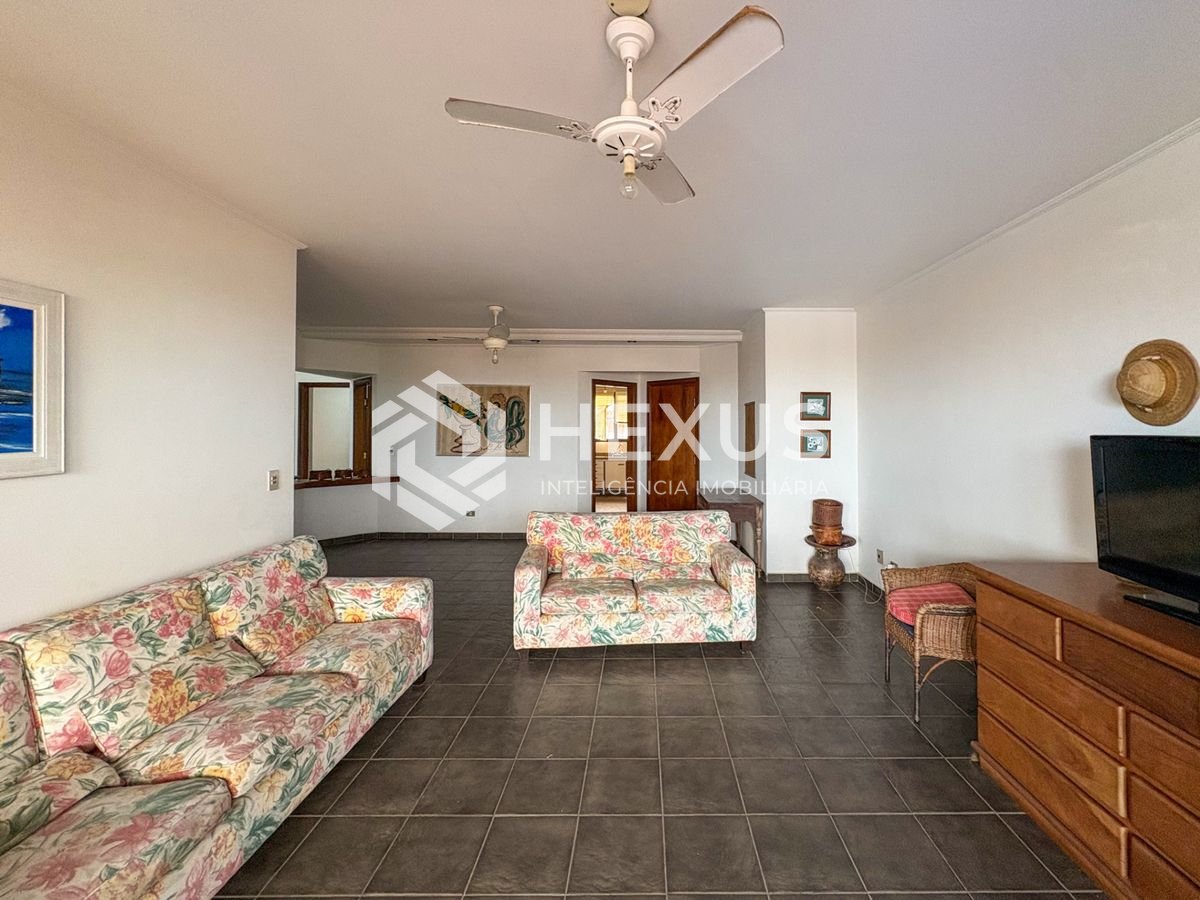 Foto 3 de Apartamento com varanda vista mar e lazer a 50m da praia no Tejereba na Enseada, Guarujá