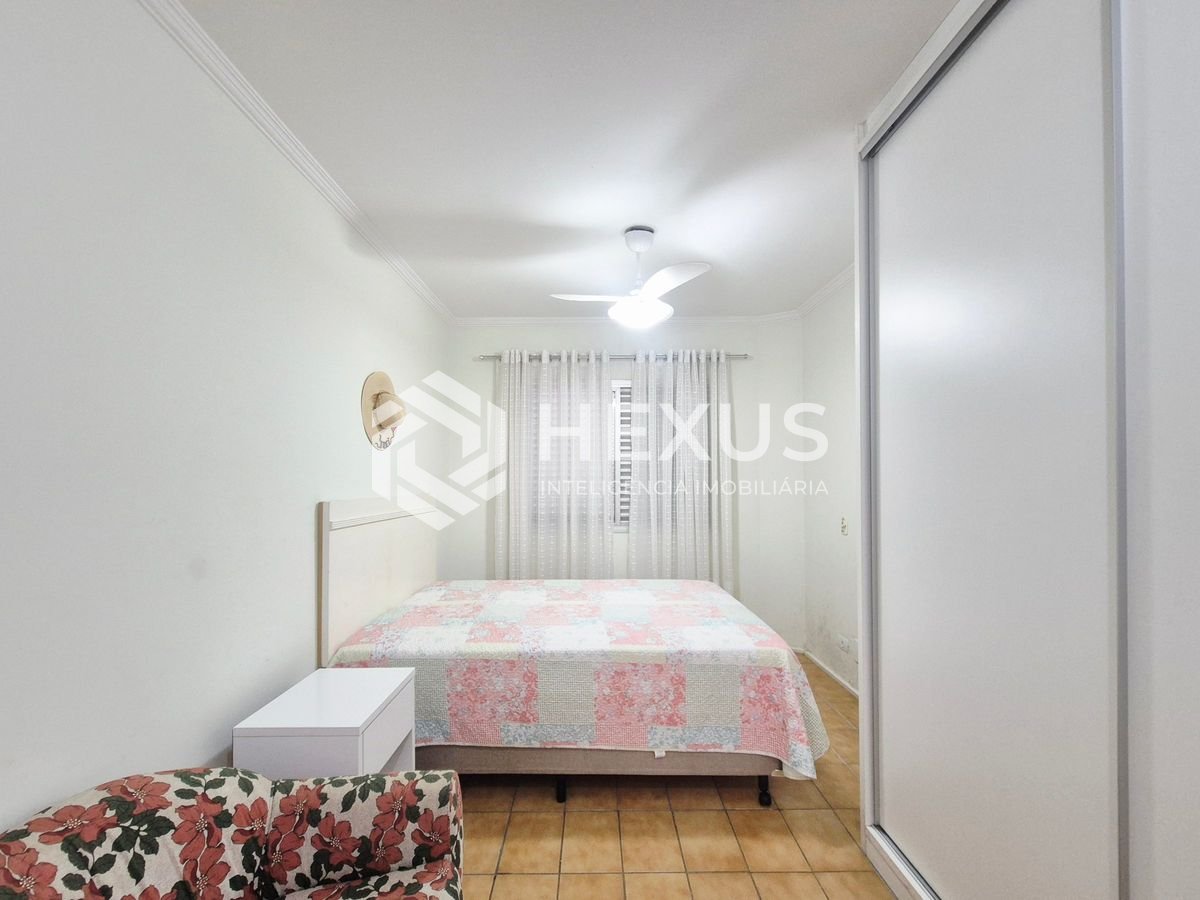 Foto 5 de Apartamento com varanda e lazer na Enseada, Guarujá