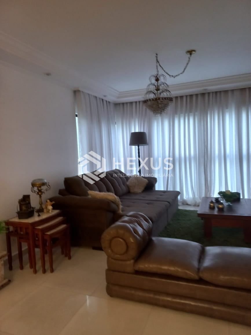 Foto 5 de Apartamento reformado com lazer a 1 quadra da praia nas Pitangueiras, Guarujá