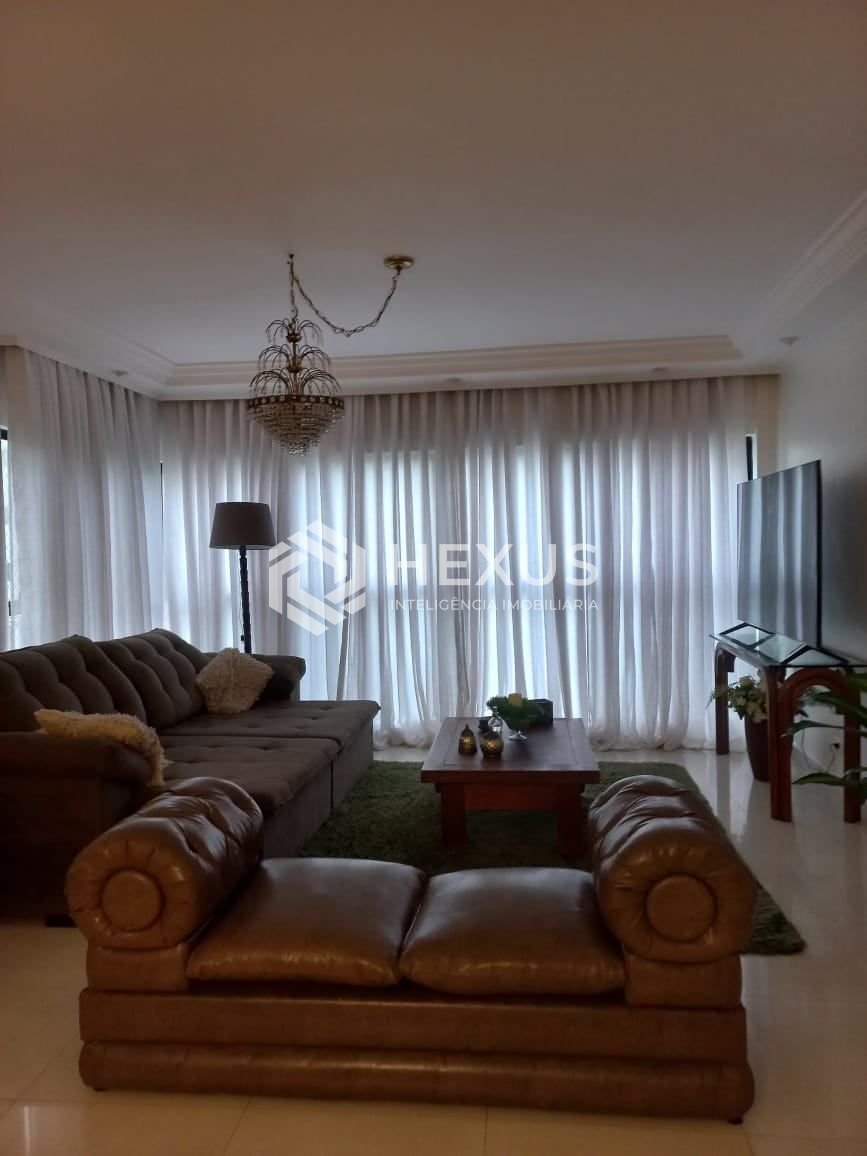 Apartamento reformado com lazer a 1 quadra da praia nas Pitangueiras, Guarujá