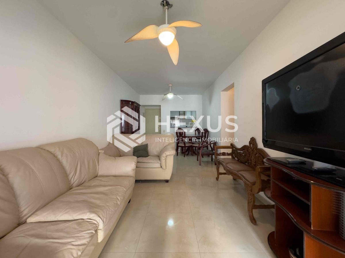 Foto 5 de Apartamento com varanda e lazer na beira mar da Praia das Pitangueiras, Guaruja