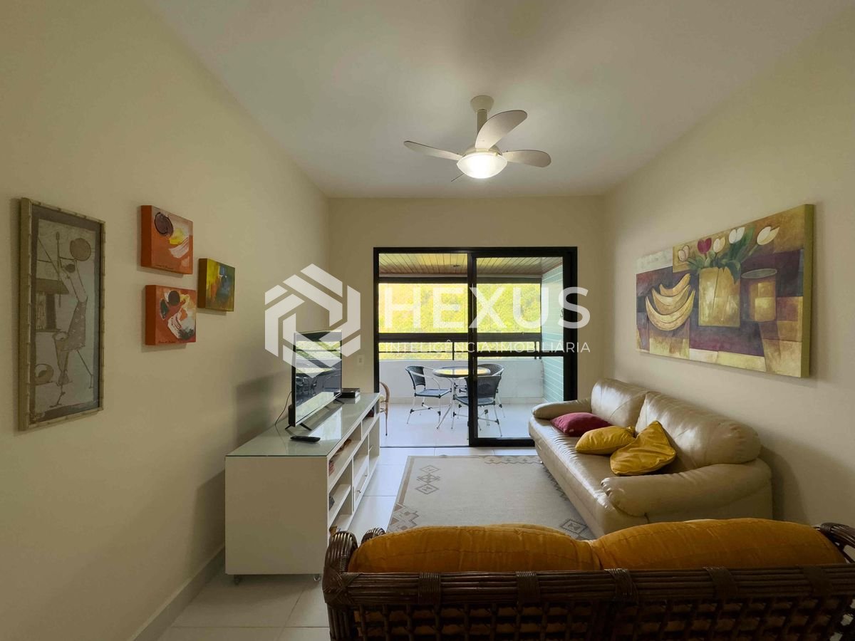 Foto 5 de Apartamento com varanda e lazer na beira mar da Praia das Pitangueiras, Guaruja