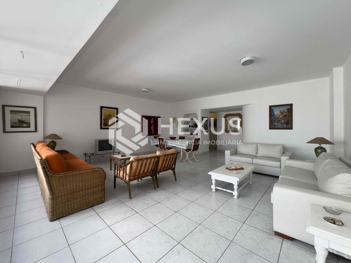 Foto 5 de Apartamento com varanda vista mar e lazer na beira mar das Pitangueiras, Guarujá