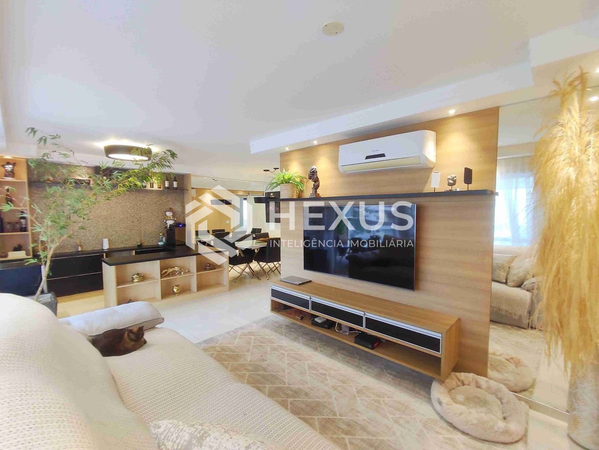 Foto 3 de Apartamento reformado com varanda gourmet e lazer, predio novo, na Praia das Pitangueiras, Guaruja