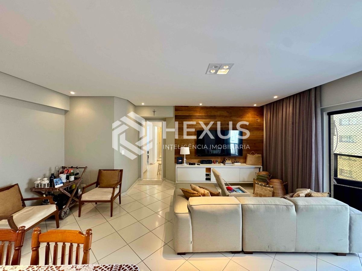 Foto 2 de Apartamento reformado frente mar com varanda gourmet vista mar e lazer na Praia das Asturias, Guaruja