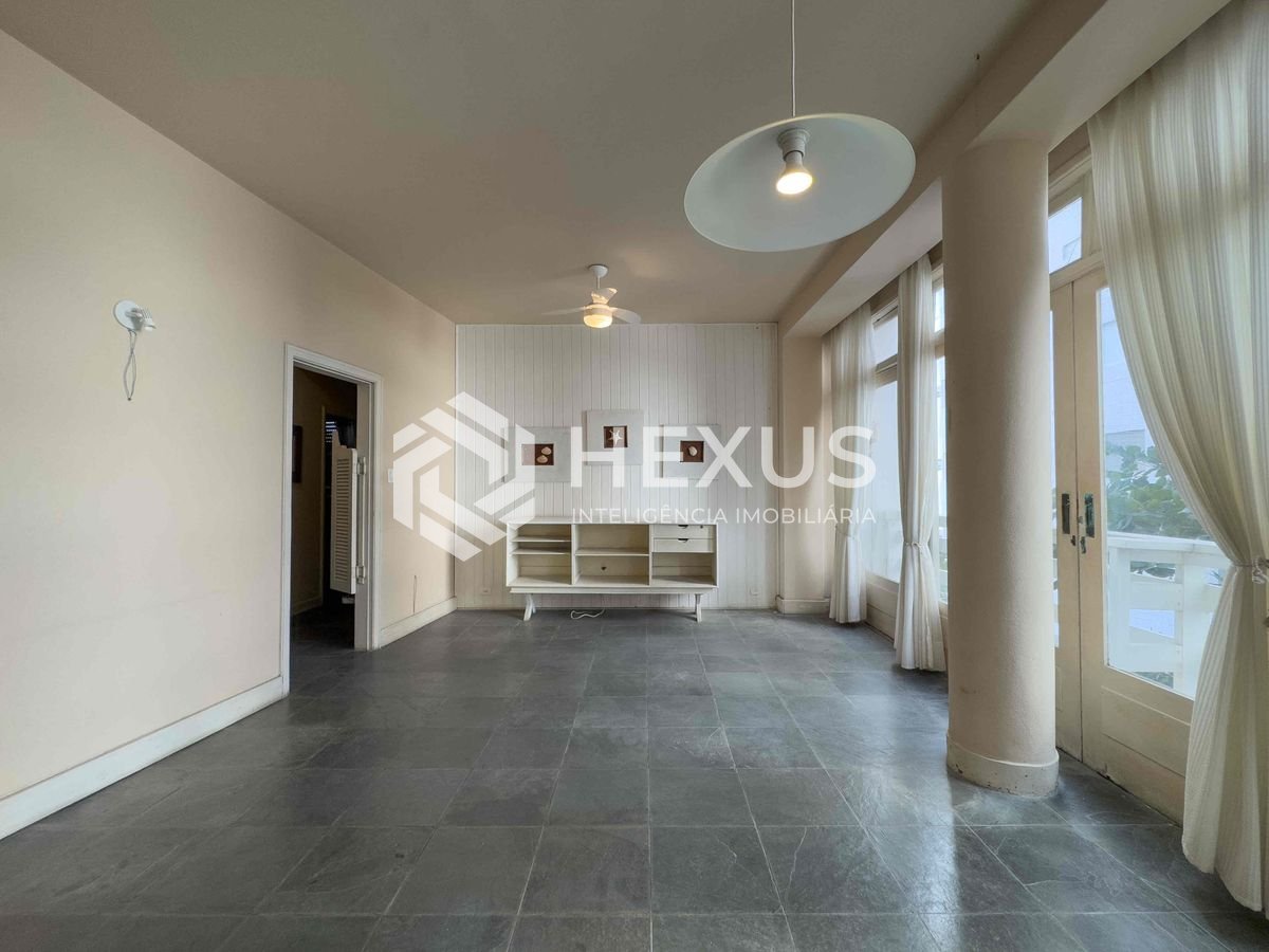 Apartamento em Pitangueiras — foto 1