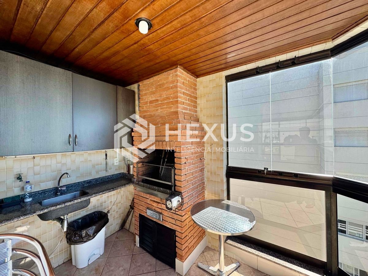 Foto 5 de Apartamento frente mar com varanda gourmet vista mar e lazer na Praia das Asturias, Guaruja