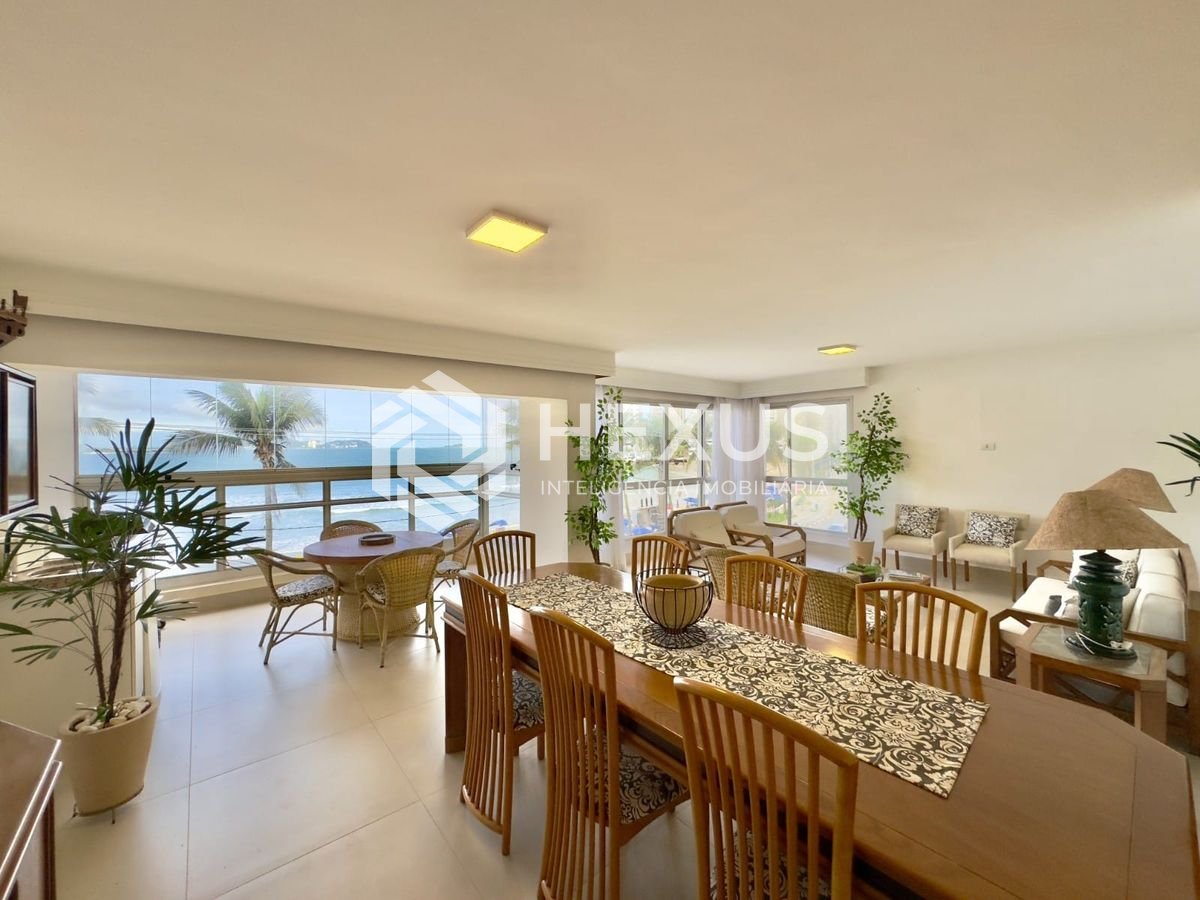 Foto 5 de Apartamento reformado frente mar com varanda vista mar na Praia das Asturias, Guaruja