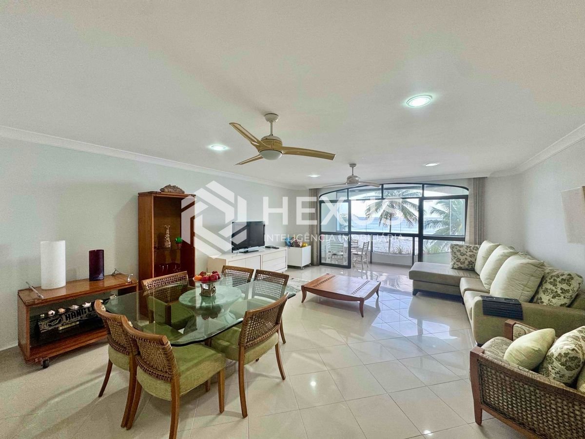 Foto 3 de Apartamento frente mar com varanda vista mar na Praia das Asturias, Guaruja