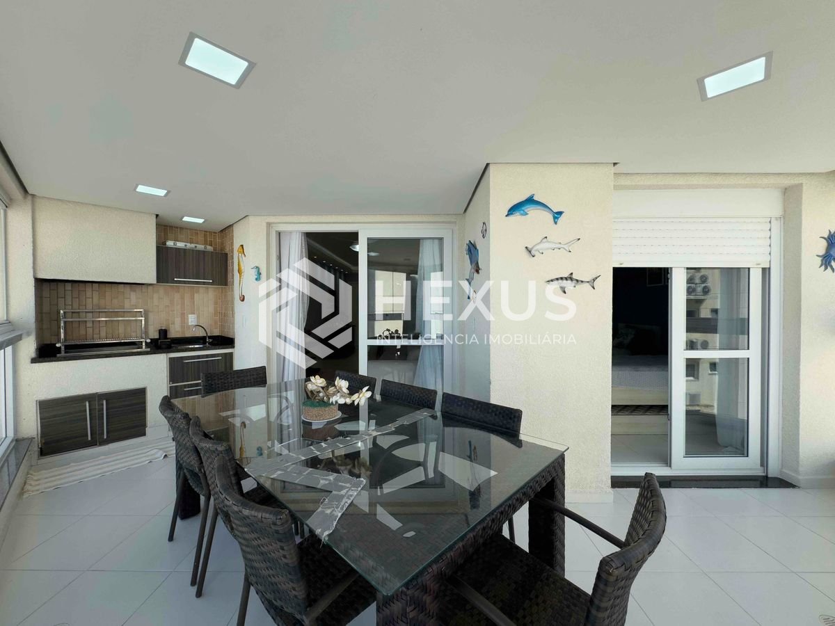 Foto 4 de Apartamento com varanda gourmet vista mar e lazer na beira mar da Praia das Pitangueiras, Guaruja