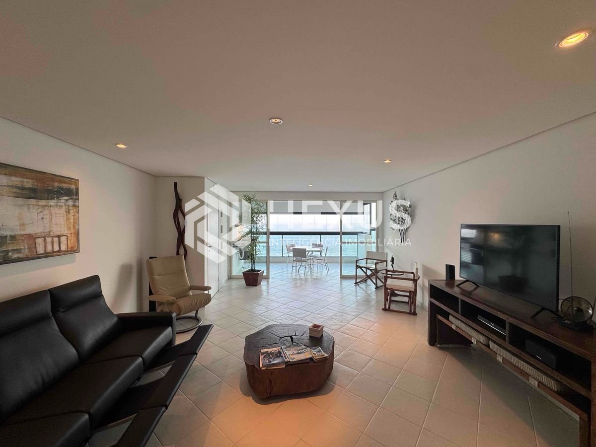 Foto 2 de Apartamento frente mar com varanda gourmet e lazer na Praia das Pitangueiras, Guaruja