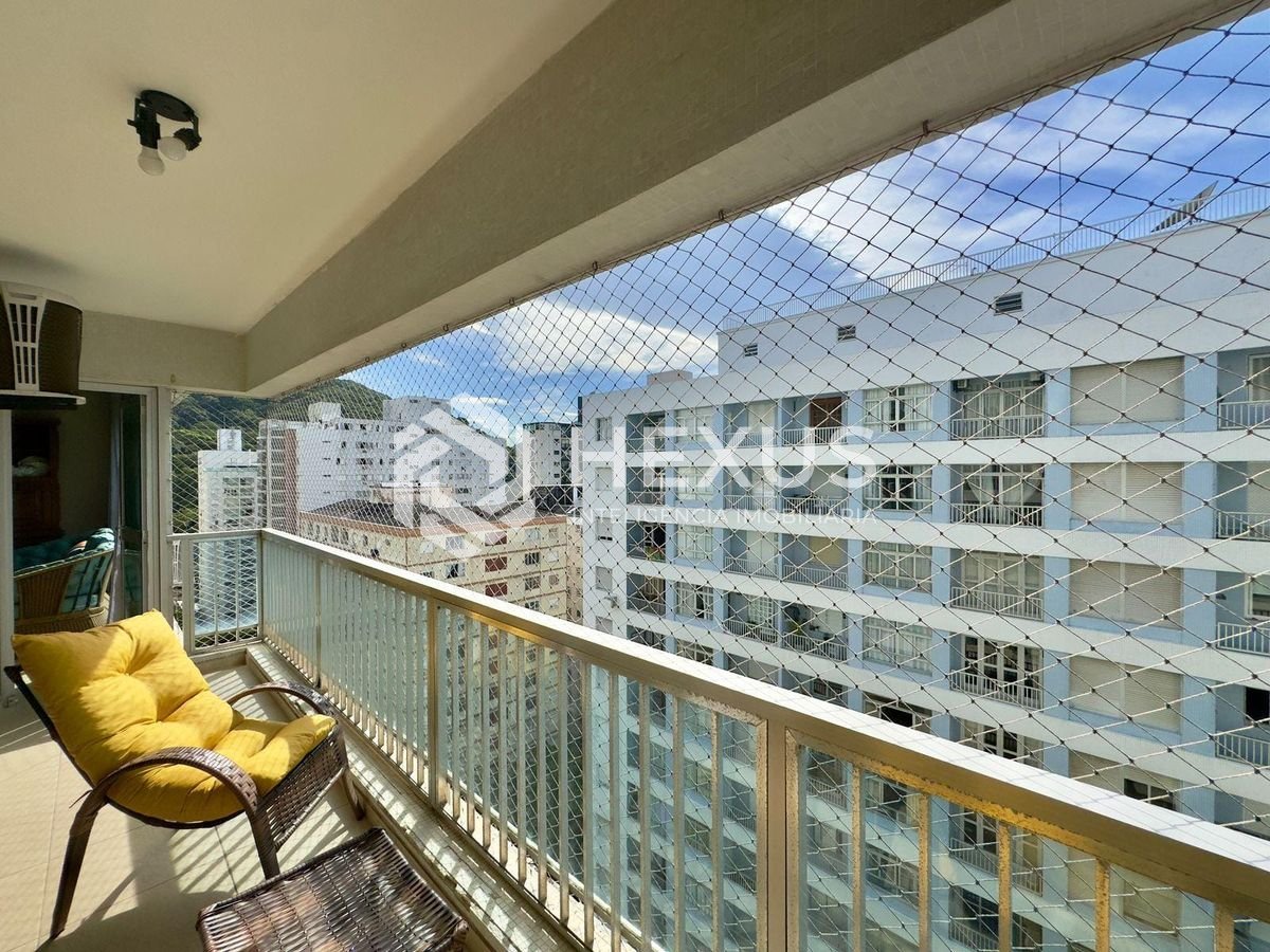 Foto 2 de Apartamento à venda na Praia das Pitangueiras com 3 Quartos ( 1 Suíte ) e 2 Vagas.