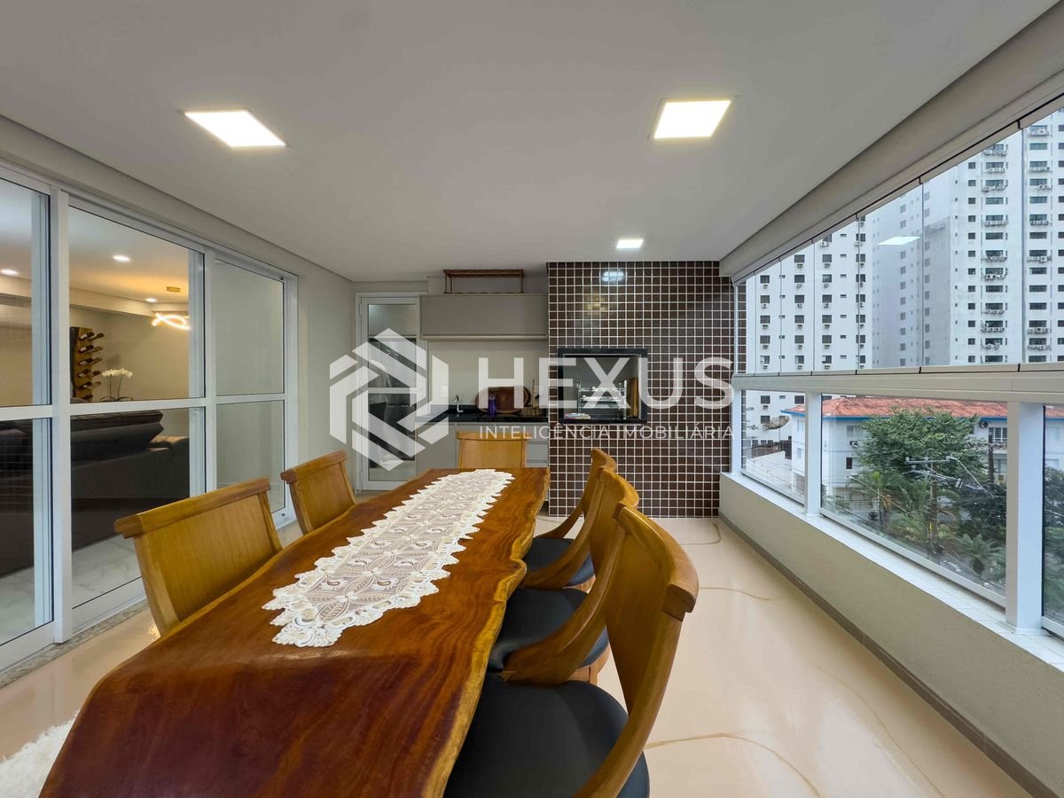 Apartamento em Pitangueiras — foto 1