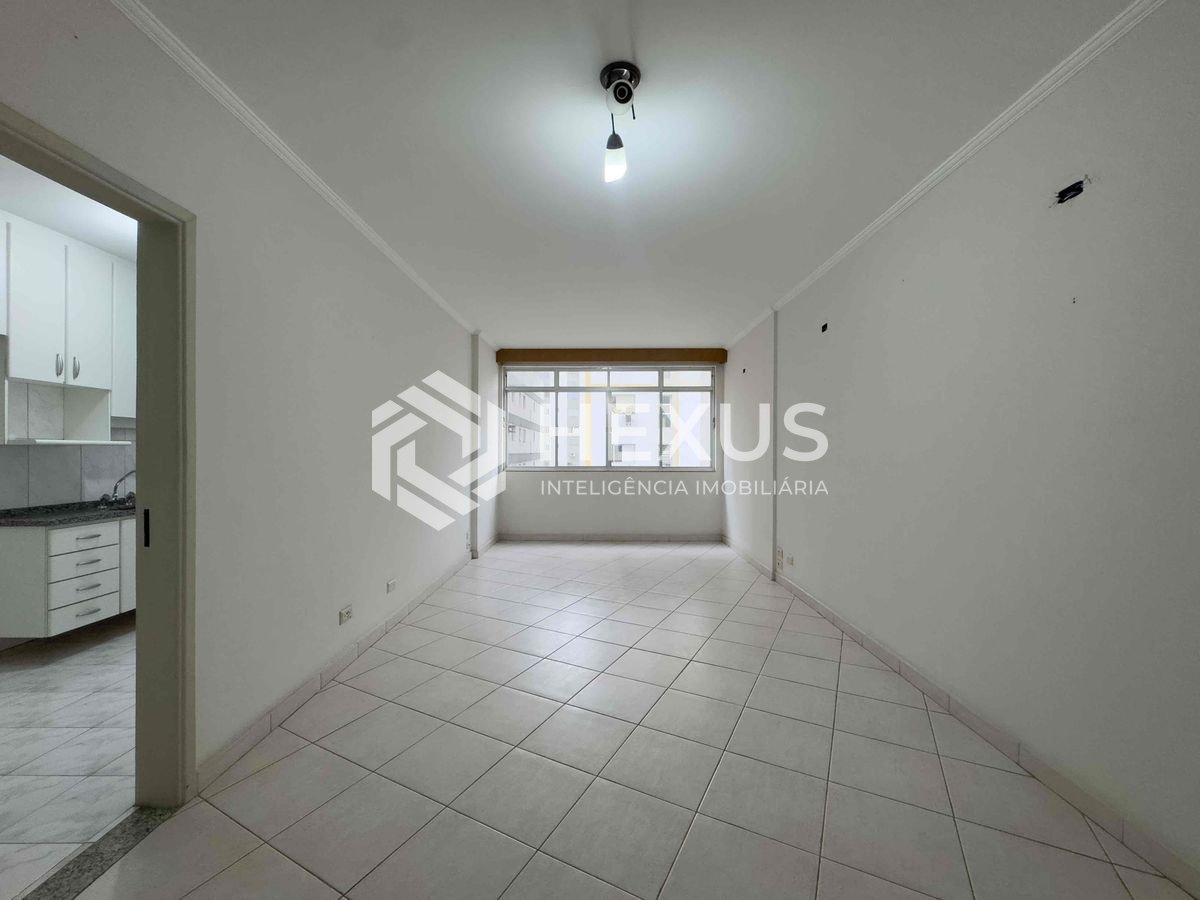 Foto 3 de Apartamento na Praia das Pitangueiras à venda de 2 quartos com 1 vaga, Guarujá-SP