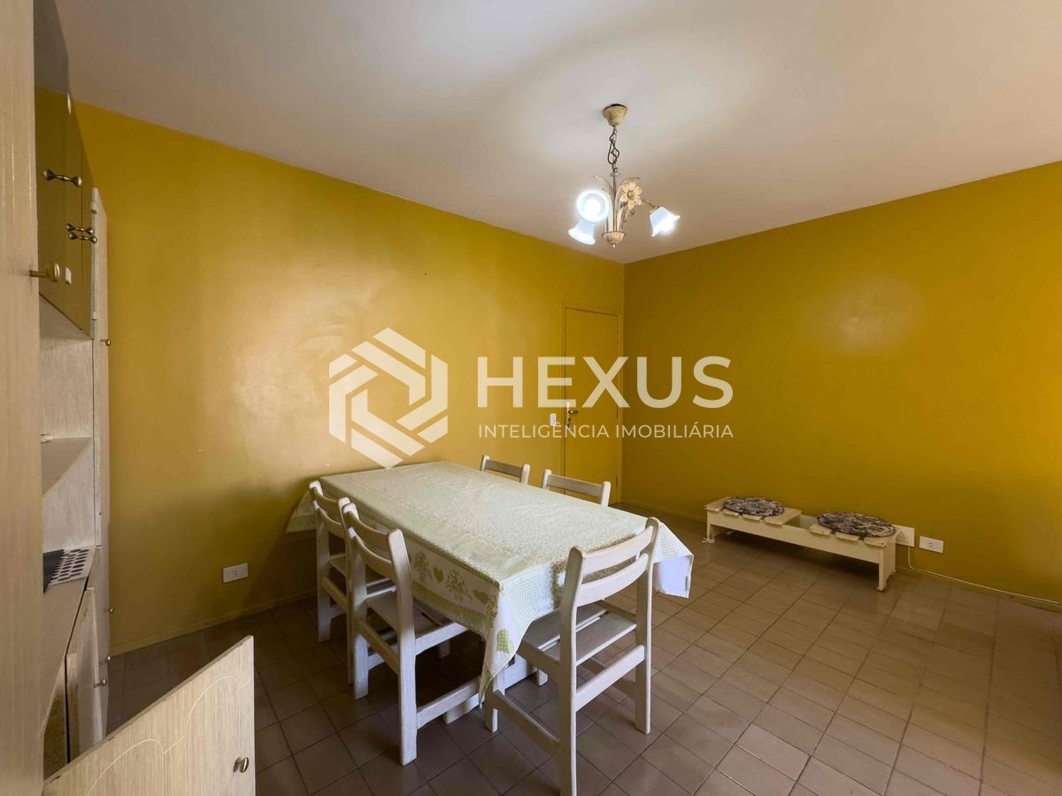 Foto 5 de Apartamento com vista livre a uma quadra da Praia das Pitangueiras, Guaruja