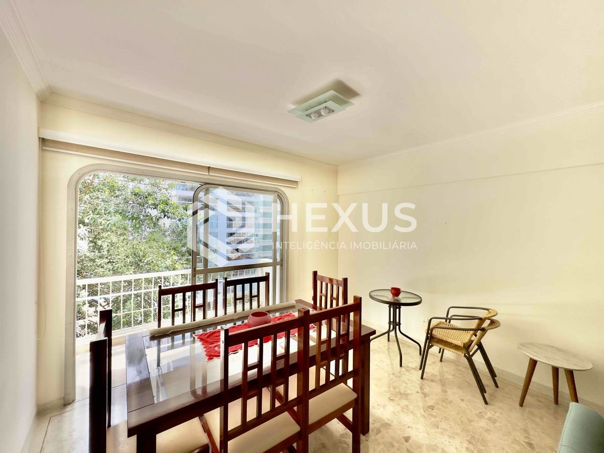 Foto 4 de Apartamento com varanda na Praia das Pitangueiras, Guaruja