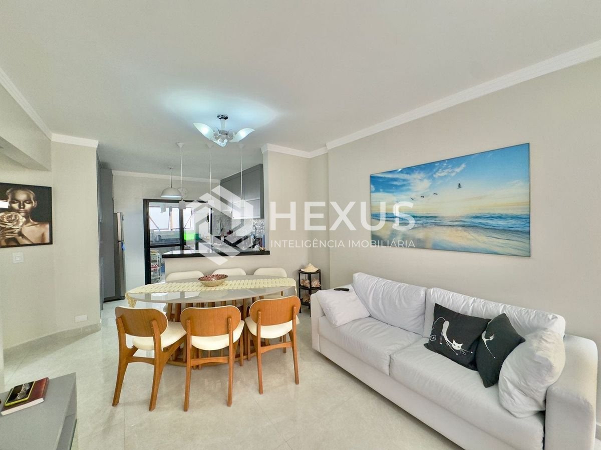 Foto 5 de Apartamento à venda na Praia das Pitangueiras com Varanda, 2 Quartos e 2 Vagas, Guaruja SP
