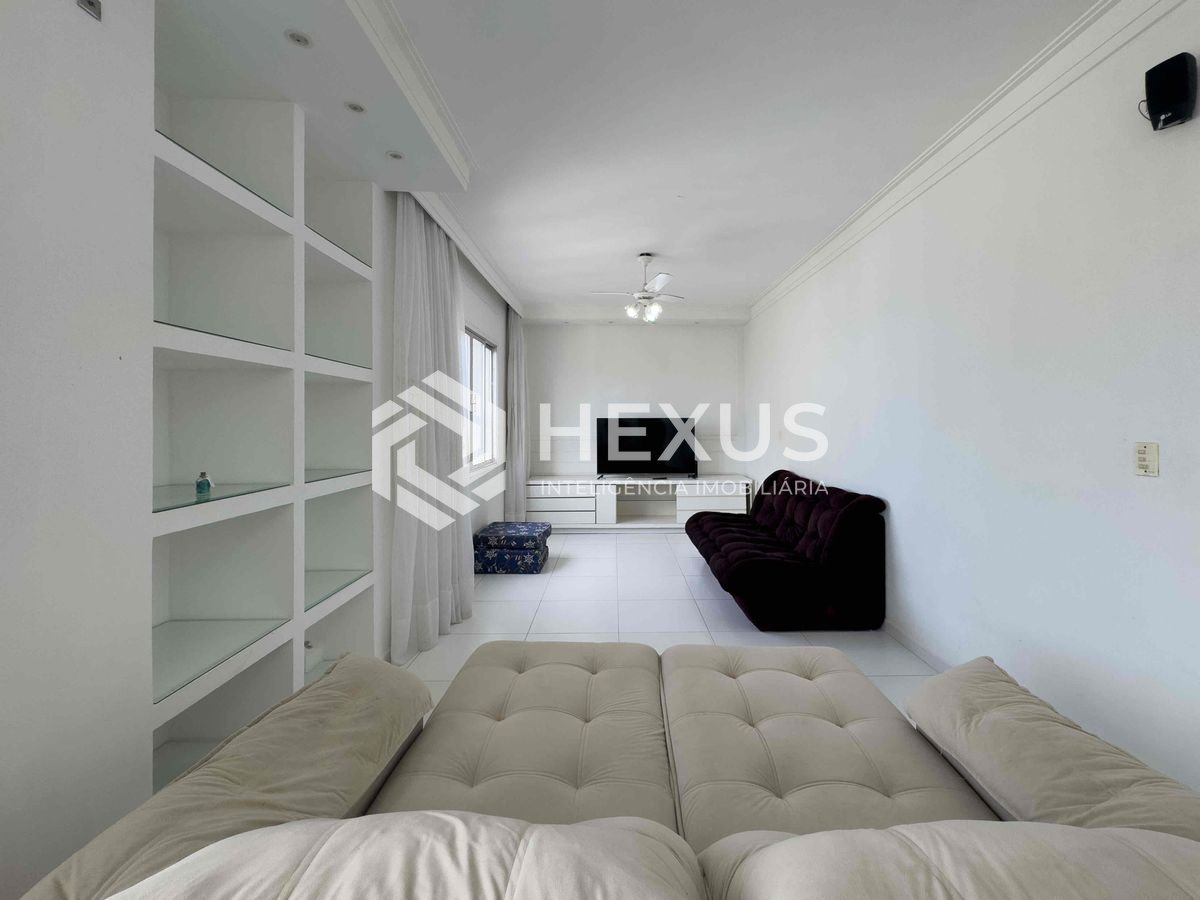 Foto 5 de Apartamento com varanda e vista mar na quadra mar da Praia das Pitangueiras, Guaruja - Hexus