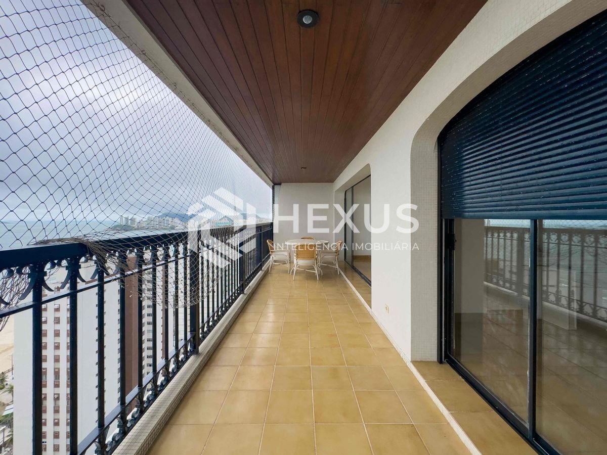 Apartamento em Pitangueiras — foto 1